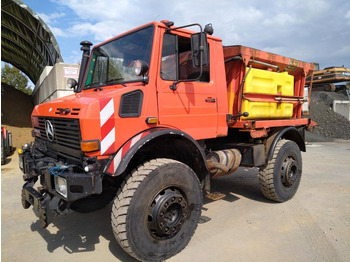 Savivartis sunkvežimis UNIMOG