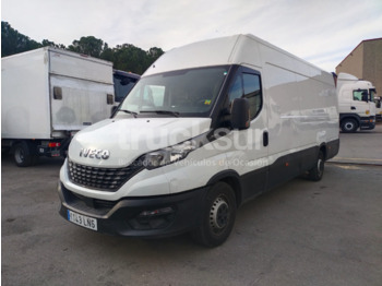 Furgonas su krovinių dėže IVECO Daily 35s16