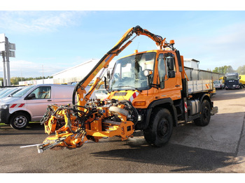 Savivartis sunkvežimis UNIMOG U400