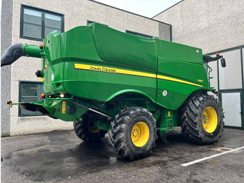 Derliaus nuėmimo kombainas John Deere S 660: foto 3