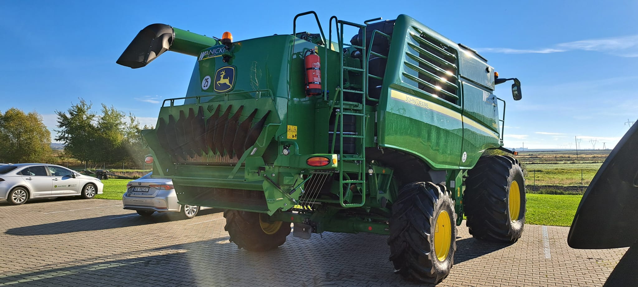 Derliaus nuėmimo kombainas JOHN DEERE T660