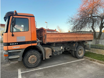 Savivartis sunkvežimis MERCEDES-BENZ Actros 1831 K: foto 2