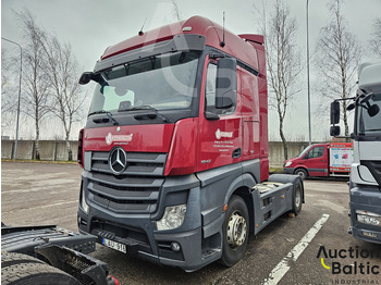 Vilkikas MERCEDES-BENZ Actros 1842