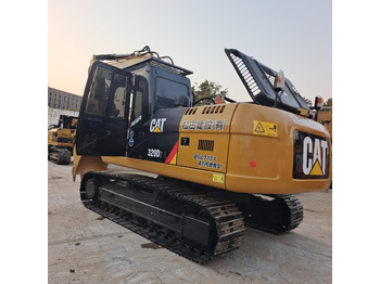 Vikšrinis ekskavatorius CATERPILLAR 320D2