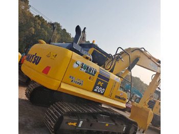 Vikšrinis ekskavatorius KOMATSU PC200-8