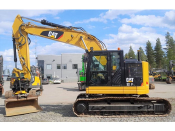 Vikšrinis ekskavatorius CATERPILLAR 325FL