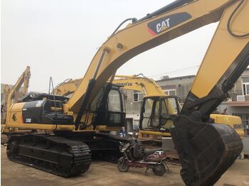 Vikšrinis ekskavatorius CATERPILLAR 330D: foto 5