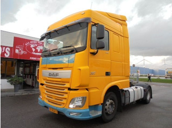 Vilkikas DAF XF 440