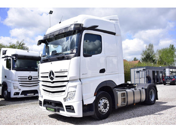 Vilkikas MERCEDES-BENZ Actros 1845