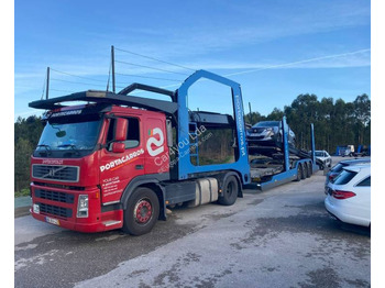 Autovežis sunkvežimis VOLVO FM13