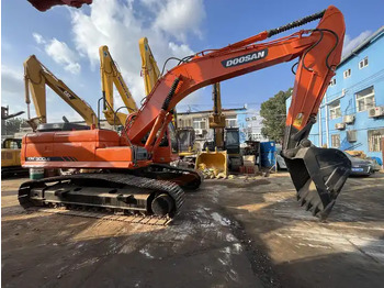 90% new and low hours used excavators Doosan DX300LC second hand excavators 30tons excavator new arrivedd in stock for sale lizingą 90% new and low hours used excavators Doosan DX300LC second hand excavators 30tons excavator new arrivedd in stock for sale: foto 5