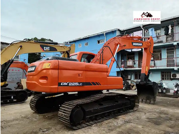 Vikšrinis ekskavatorius High Quality Top Select Medium Scale Korea Original Doosan Dx225,Dx225lc Crawler Excavator With High Productivity In Shanghai: foto 3