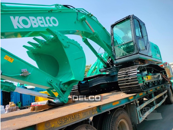 KOBELCO SK220 lizingą KOBELCO SK220: foto 3