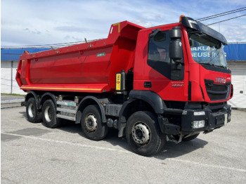 Savivartis sunkvežimis IVECO Trakker