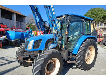 Traktorius NEW HOLLAND TL90