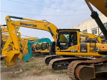 Vikšrinis ekskavatorius KOMATSU PC200-8