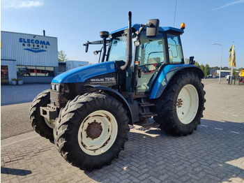 Traktorius NEW HOLLAND TS