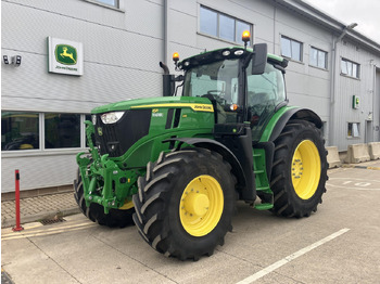 Traktorius JOHN DEERE 6R 215