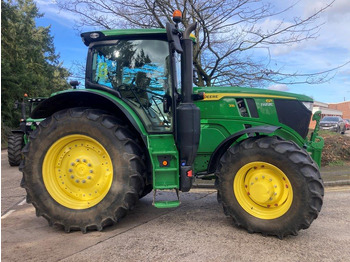 Traktorius JOHN DEERE 6R 215