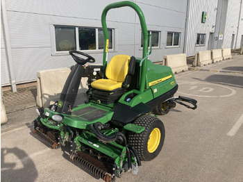 Vejapjovė JOHN DEERE 7200