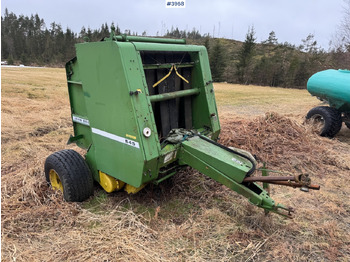 Pašarų tvarkymo technika JOHN DEERE