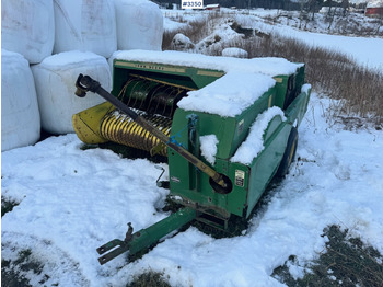 Pašarų tvarkymo technika JOHN DEERE