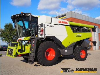 Derliaus nuėmimo kombainas CLAAS Lexion 750