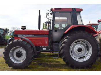 Traktorius CASE IH 1455XL