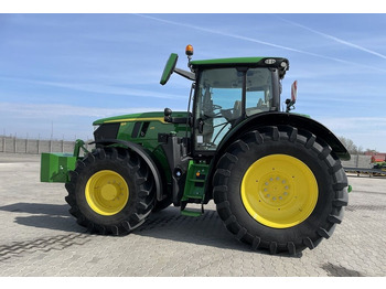 Traktorius JOHN DEERE 6R 215