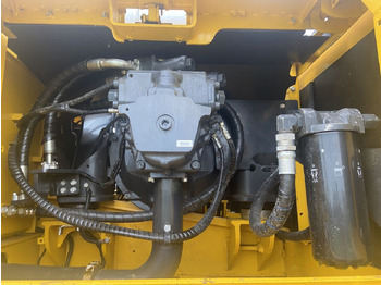 Vikšrinis ekskavatorius KOMATSU PC350