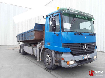 Konteineris-vežimus/ Sukeisti kūną sunkvežimis MERCEDES-BENZ Actros 1835