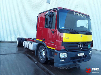 Važiuoklės sunkvežimis MERCEDES-BENZ Actros 1841