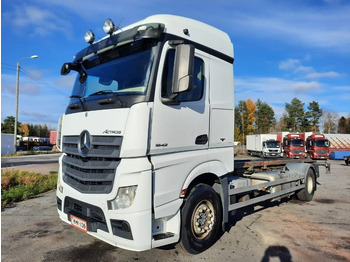 Konteineris-vežimus/ Sukeisti kūną sunkvežimis MERCEDES-BENZ Actros 1842