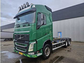 Važiuoklės sunkvežimis VOLVO FH 500