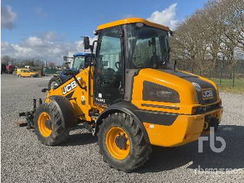 Teleskopinis krautuvas JCB TM220 AGRI: foto 2