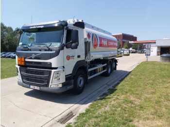 Autocisterna VOLVO FM