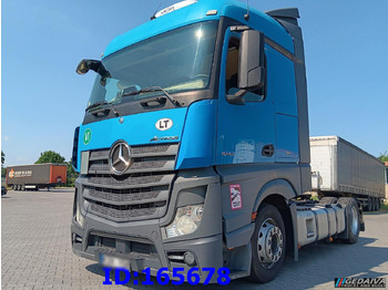 Vilkikas MERCEDES-BENZ Actros 1842