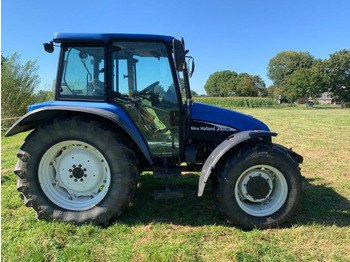 Traktorius NEW HOLLAND TL90