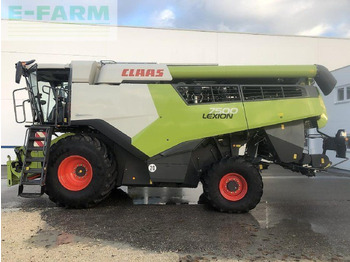 Derliaus nuėmimo kombainas CLAAS Lexion 750