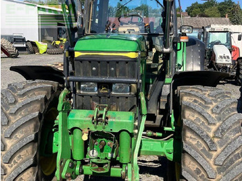 Traktorius John Deere 6910s: foto 4