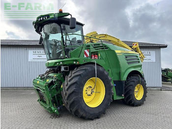 Pašarų kombainas JOHN DEERE 8600