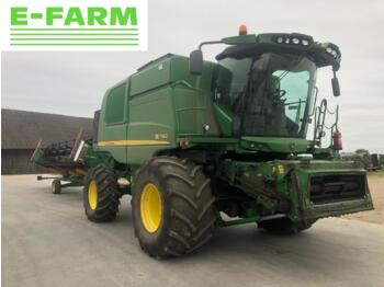 Derliaus nuėmimo kombainas JOHN DEERE T660