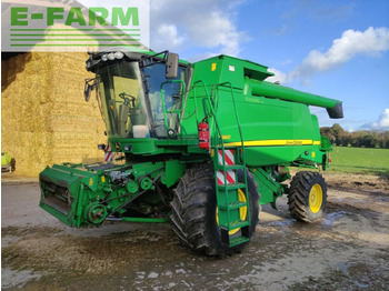 Derliaus nuėmimo kombainas JOHN DEERE T660