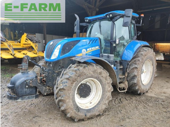 Traktorius NEW HOLLAND T7