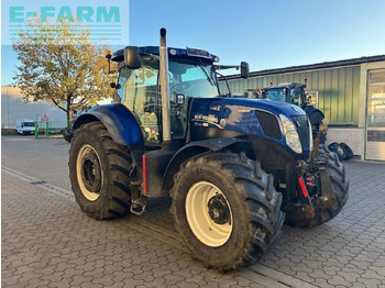 Traktorius NEW HOLLAND T7.270