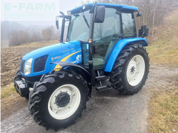 Traktorius NEW HOLLAND TL