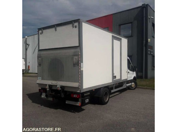 Furgonas su krovinių dėže Ford Transit Chassis Cabine 20M3 130 CV FOURGON RJ HAYON 3,5 T 2019 - 103500KM: foto 2