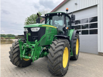 Traktorius JOHN DEERE 6155M