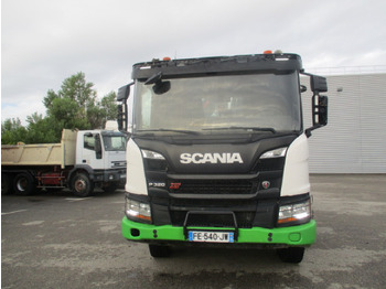 Važiuoklės sunkvežimis SCANIA P 320