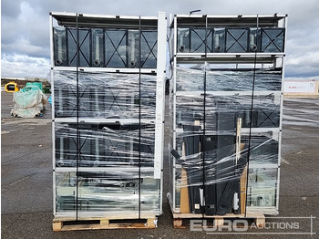 Statybinė įranga Pallet of Varios Aquariums (2 of): foto 5